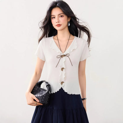 Elegant Ruffle Collar Short Sleeve Knitwear - Chic Bow Design Top for Women