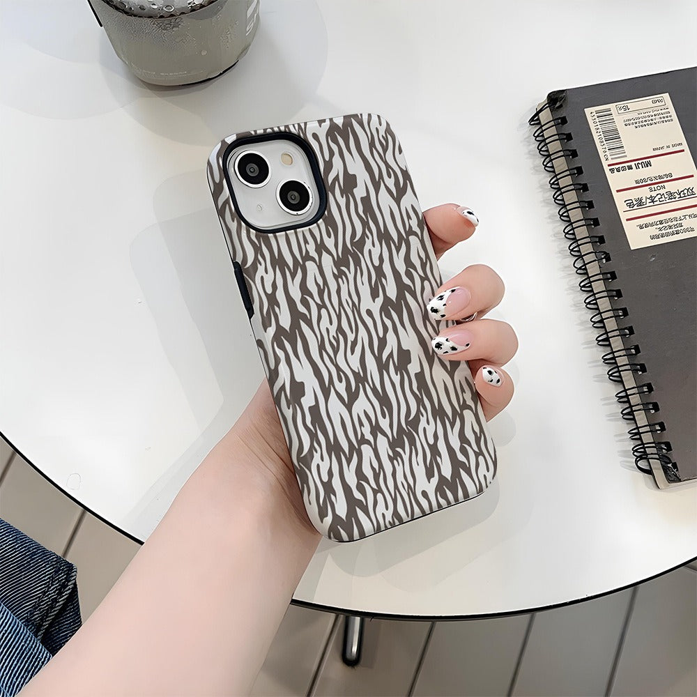 Black and White Zebra Stripe Protective Phone Case for iPhone 16 15 14 Pro Max