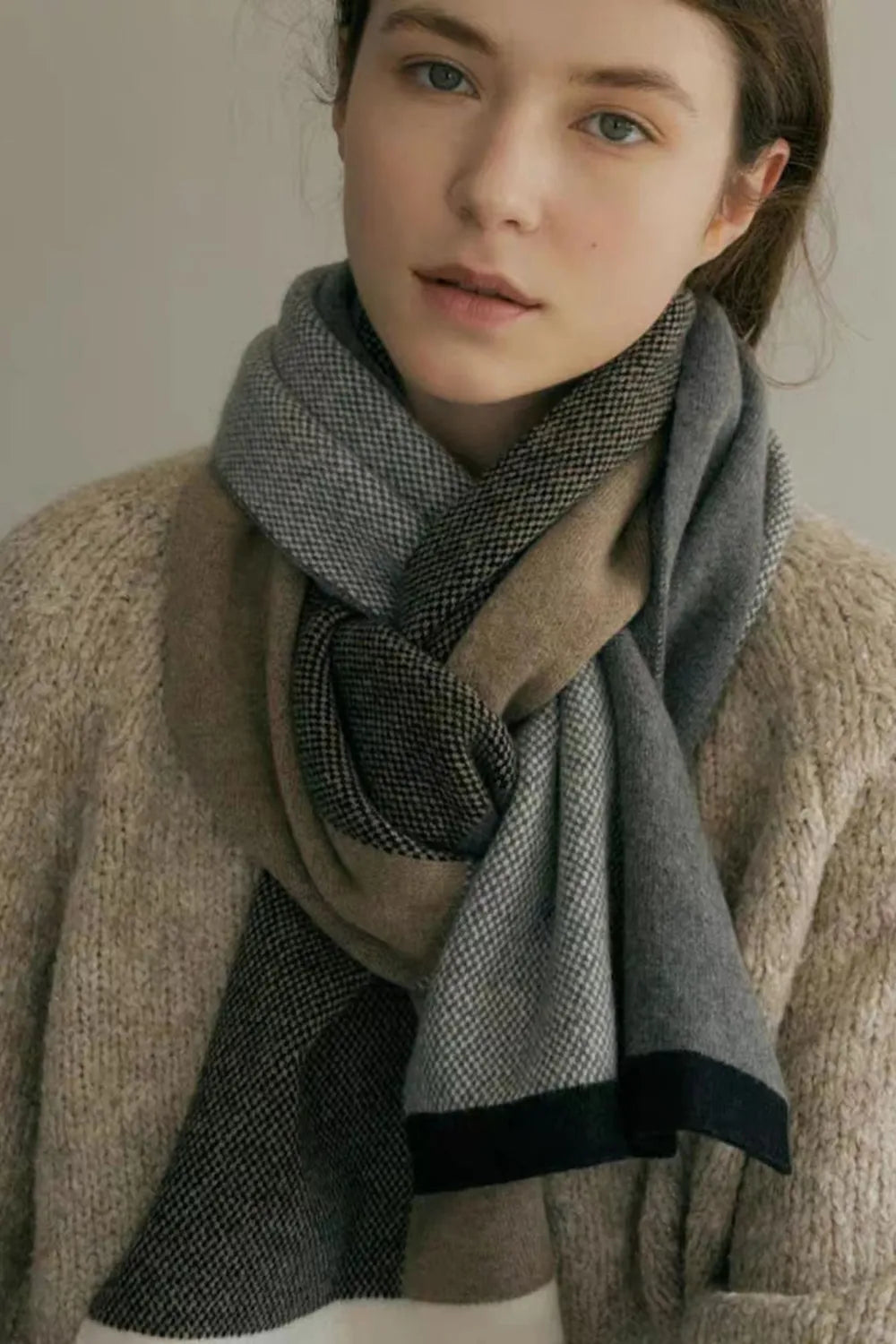Luxury Soft Cashmere-Feel Scarf | Thermal Contrast Color Acrylic Winter Shawl for Women