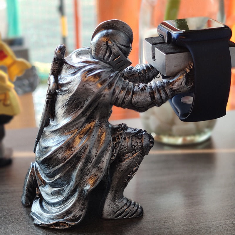 Medieval Knight Smartwatch Charging Stand - Creative Resin Watch Display Holder Dock for Apple Watch & Samsung Galaxy Watch
