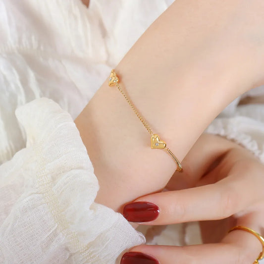 Minimalist Gold Plated Heart Charm Bracelet with Zircon Crystal