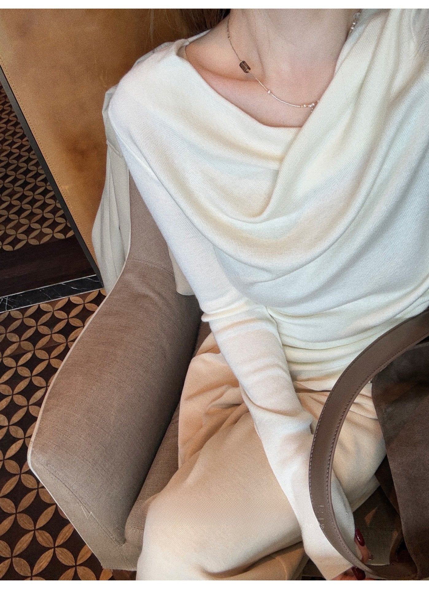 Elegant Off-Shoulder Woolen Knit Top with Design Waistline