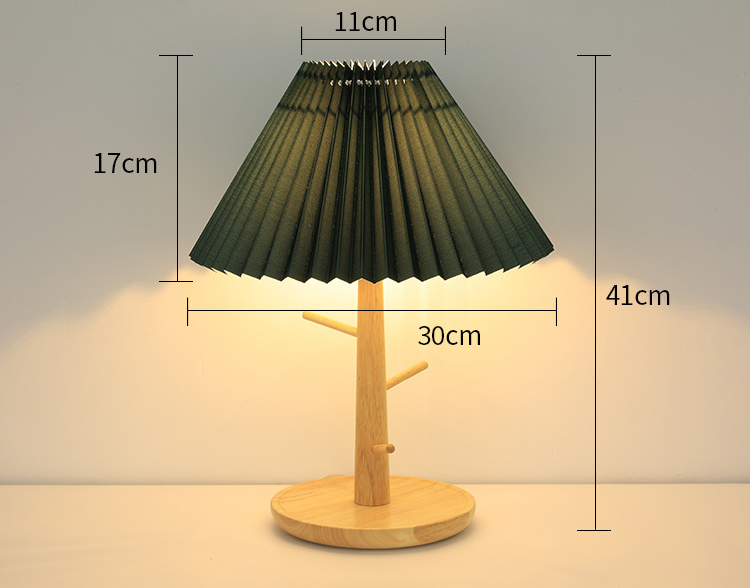 Nordic Vintage Pleated Lampshade Bedside Lamp / Modern Cozy Table Lamp with Wooden Stand for Bedroom & Living Room
