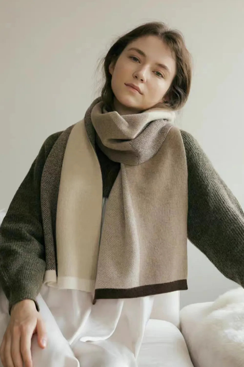 Luxury Soft Cashmere-Feel Scarf | Thermal Contrast Color Acrylic Winter Shawl for Women