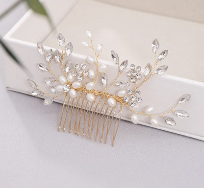 Elegant Hand-Woven Pearl and Crystal Bridal Hair Comb Headdress