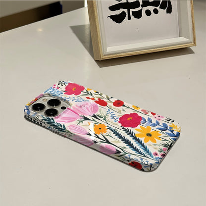 Fresh Wildflower Pattern Hard Phone Case for iPhone 16 15 14 13 Series