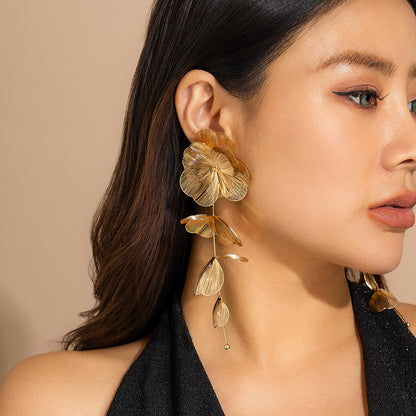 Retro Gold Ginkgo Leaf Tassel Necklace & Long Drop Earrings Set